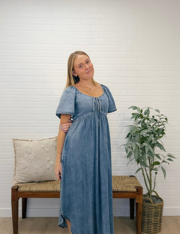 Front Ruched Flowy Sleeve Maxi Dress