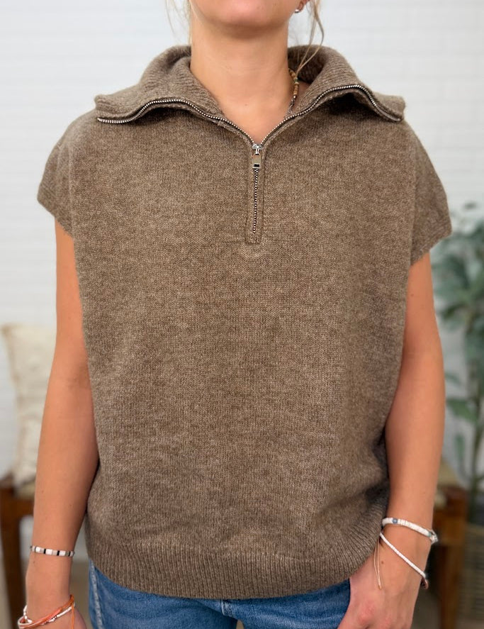 Cozy Vest Knit Top With Zip Collar Detail