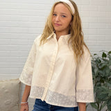 Eyelet Lace Hem 3/4 Sleeve Top