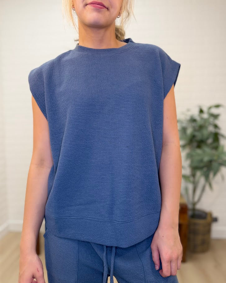 Cloudy Knit Round Neck Cap Sleeve Top