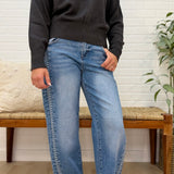 High Rise Ankle Barrel Embroidered Detailed Jeans